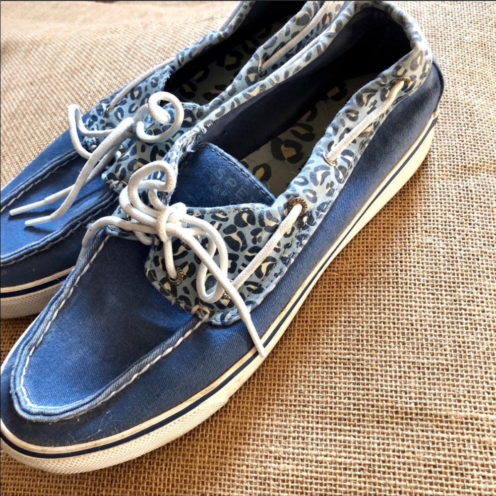 Women’s sperry (blue/cheetah)